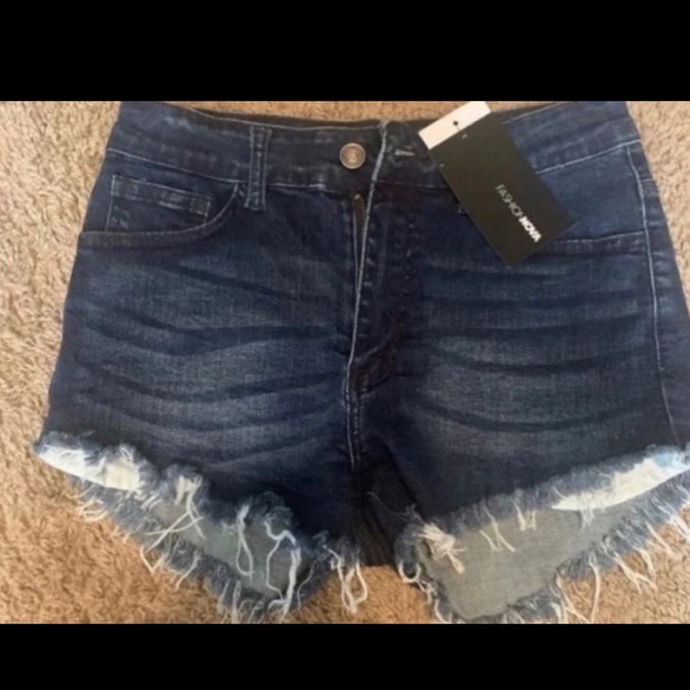Fashions nova shorts